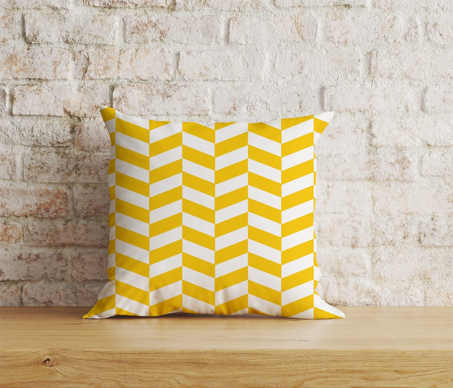 Onay 5 / 12 x 12 inch (30 x 30 cm) Yellow Chevron Yellow Zigzag Decorative Cushion Cover