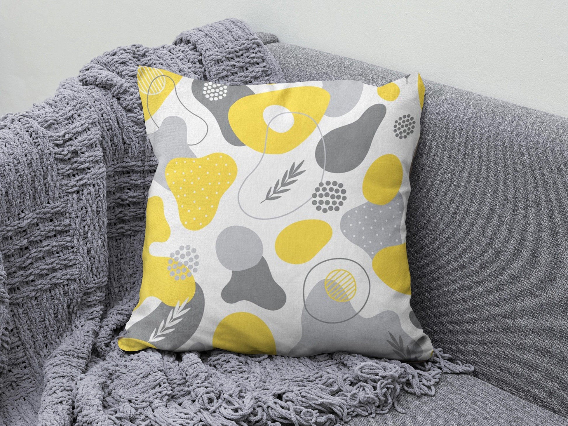 Onay 9 / 12 x 12 inch (30 x 30 cm) Yellow Grey Geometric Line Living Room Cushion Cover