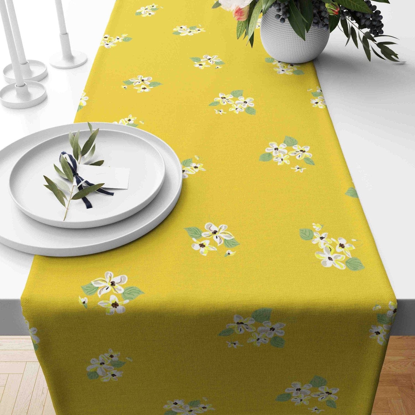 Onay Home Textile table runner 4 / 12 x 46 inch (30 x 120 cm) Yellow Lemon Slices Vivid Color Decor Table Runner