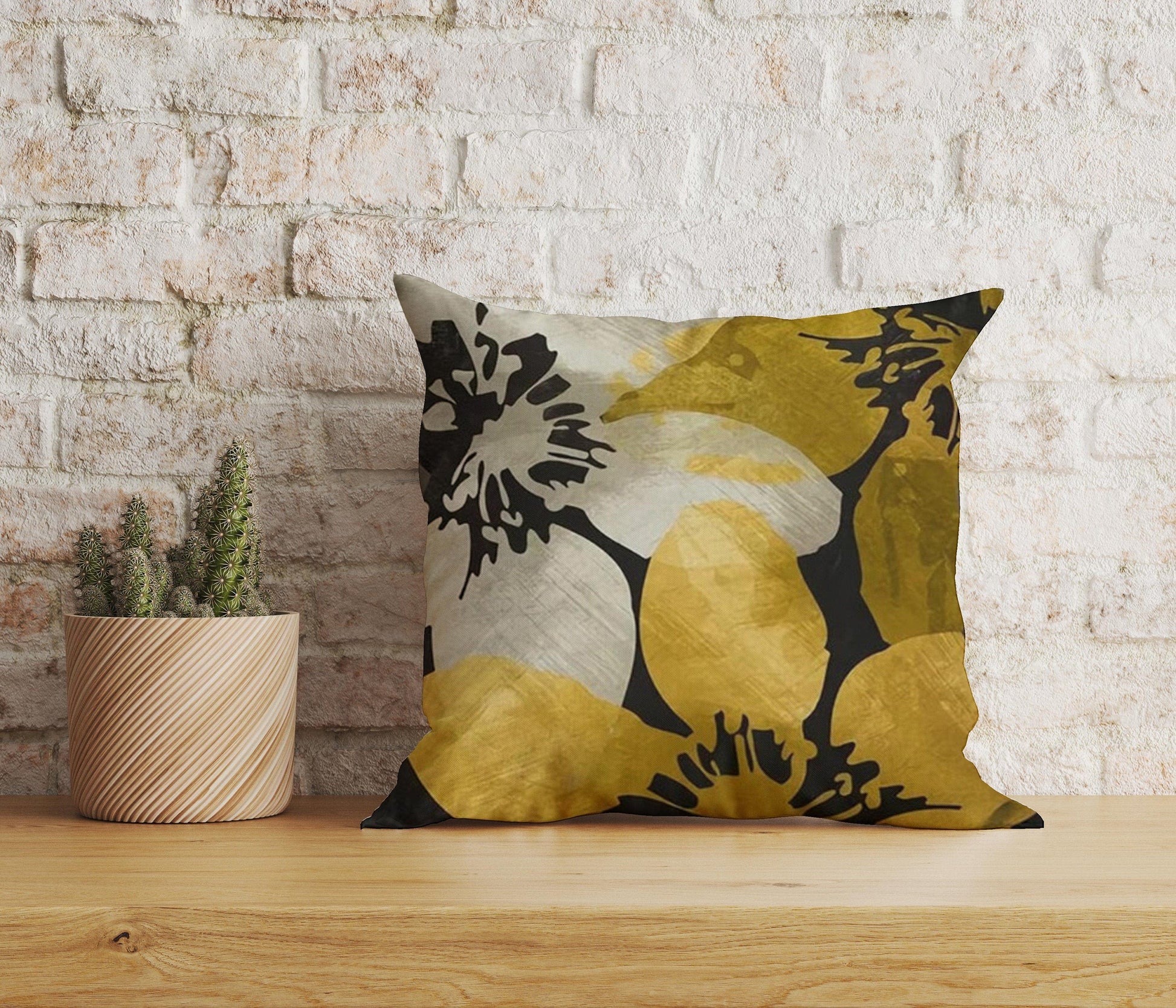 Onay Home Textile 4 / 12 x 12 inch (30 x 30 cm) Double Side Yellow Robin Bird Floral Bird Decorative Cushion Cover