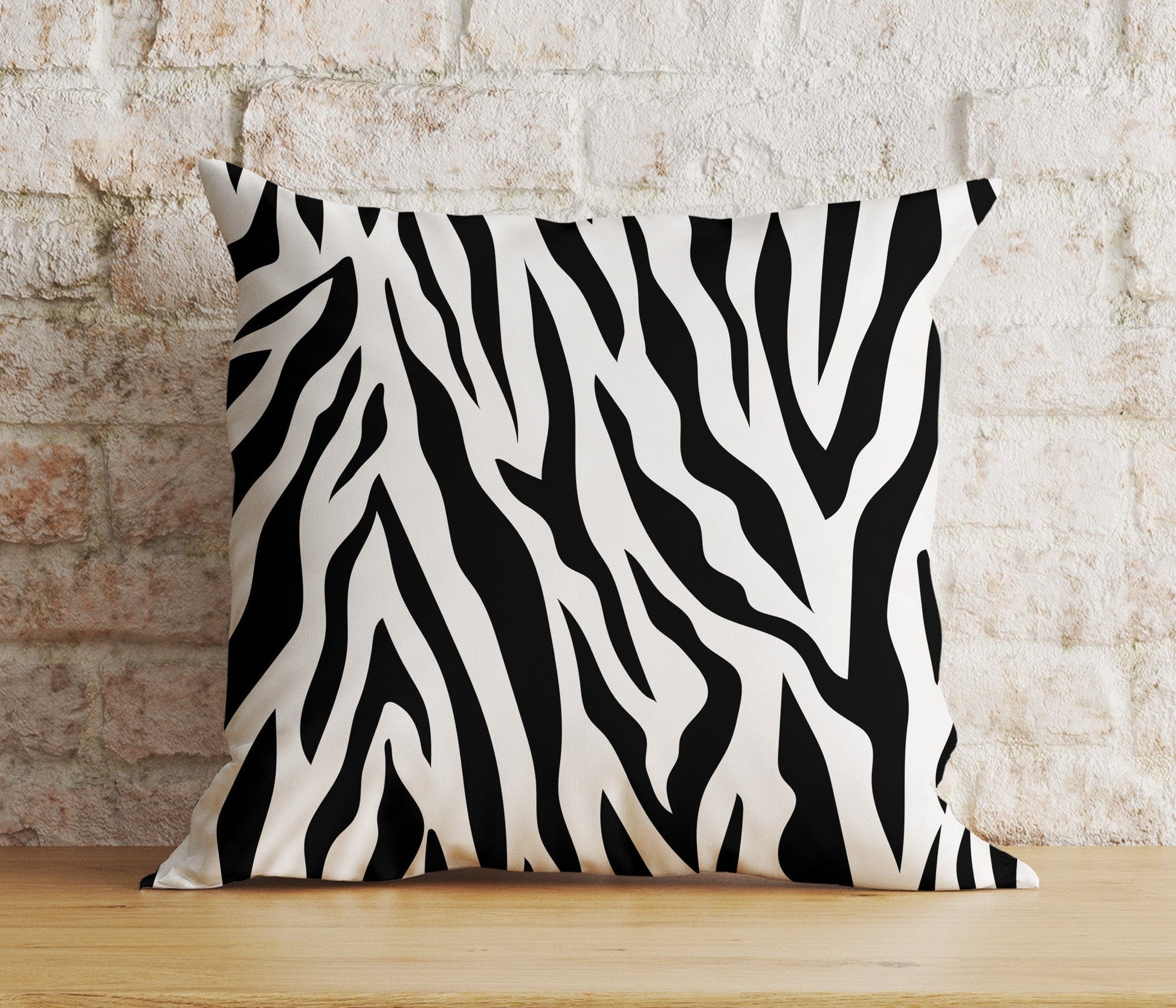 Onay Home Textile 2 / 12 x 12 inch (30 x 30 cm) Double Side Zebra Pattern Black White Stripes Print Cushion Covers