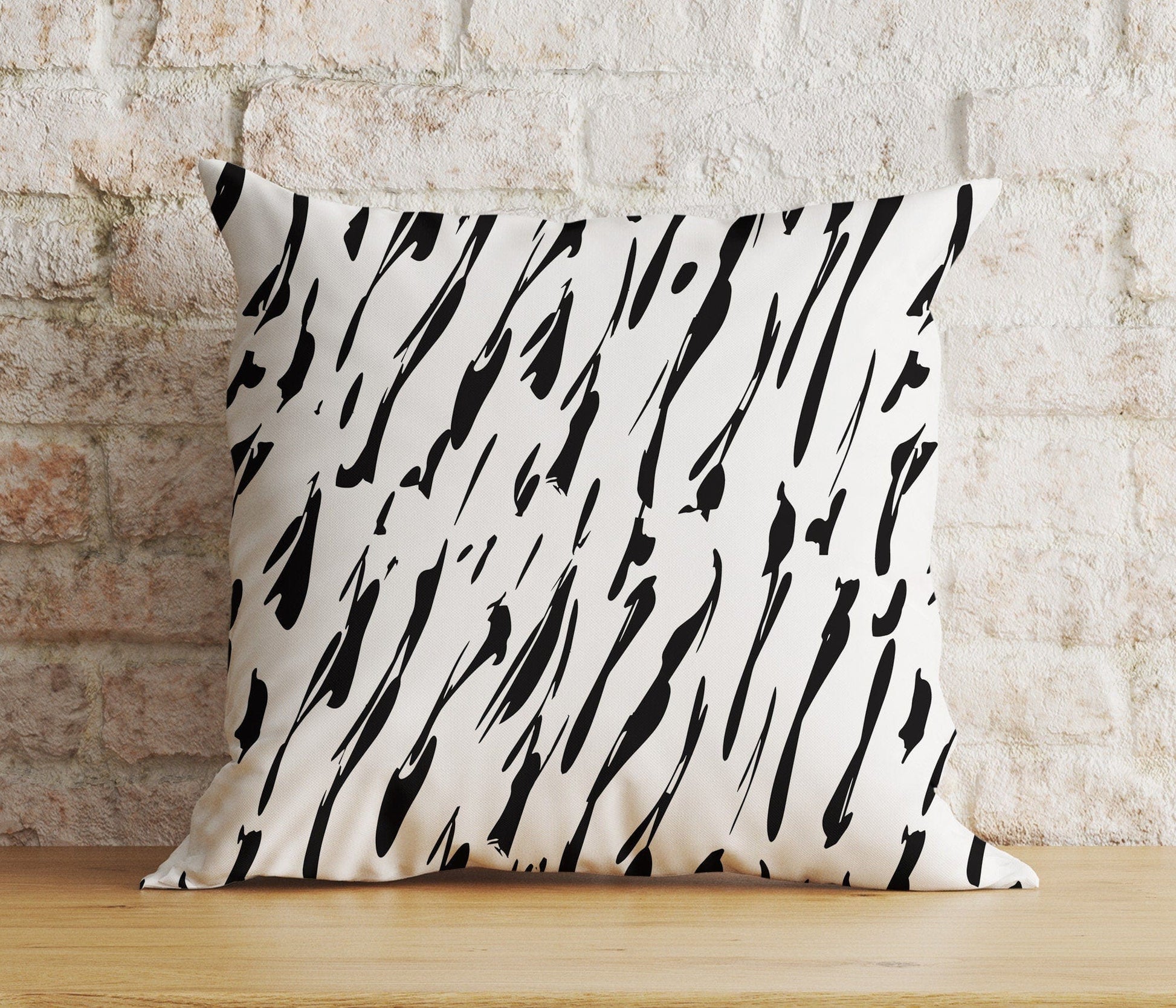 Onay 4 / 12 x 12 inch (30 x 30 cm) Zebra Print Stripe Zebra Pattern Cushion Covers