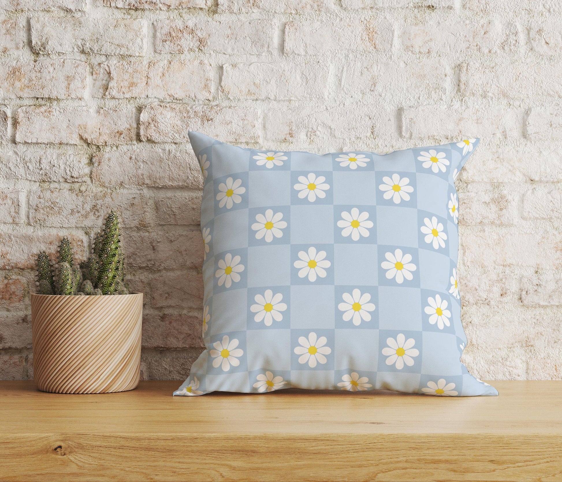 Onay Home Textile Cushion Covers 6 / 12 x 12 inch (30 x 30 cm) Double Side Daisy Cushion Cover Yellow Blue Floral Pillow Covers