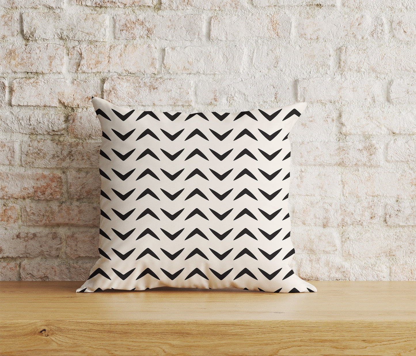 Black & White Chevron Cushion Cover Zigzag Throw Pillow