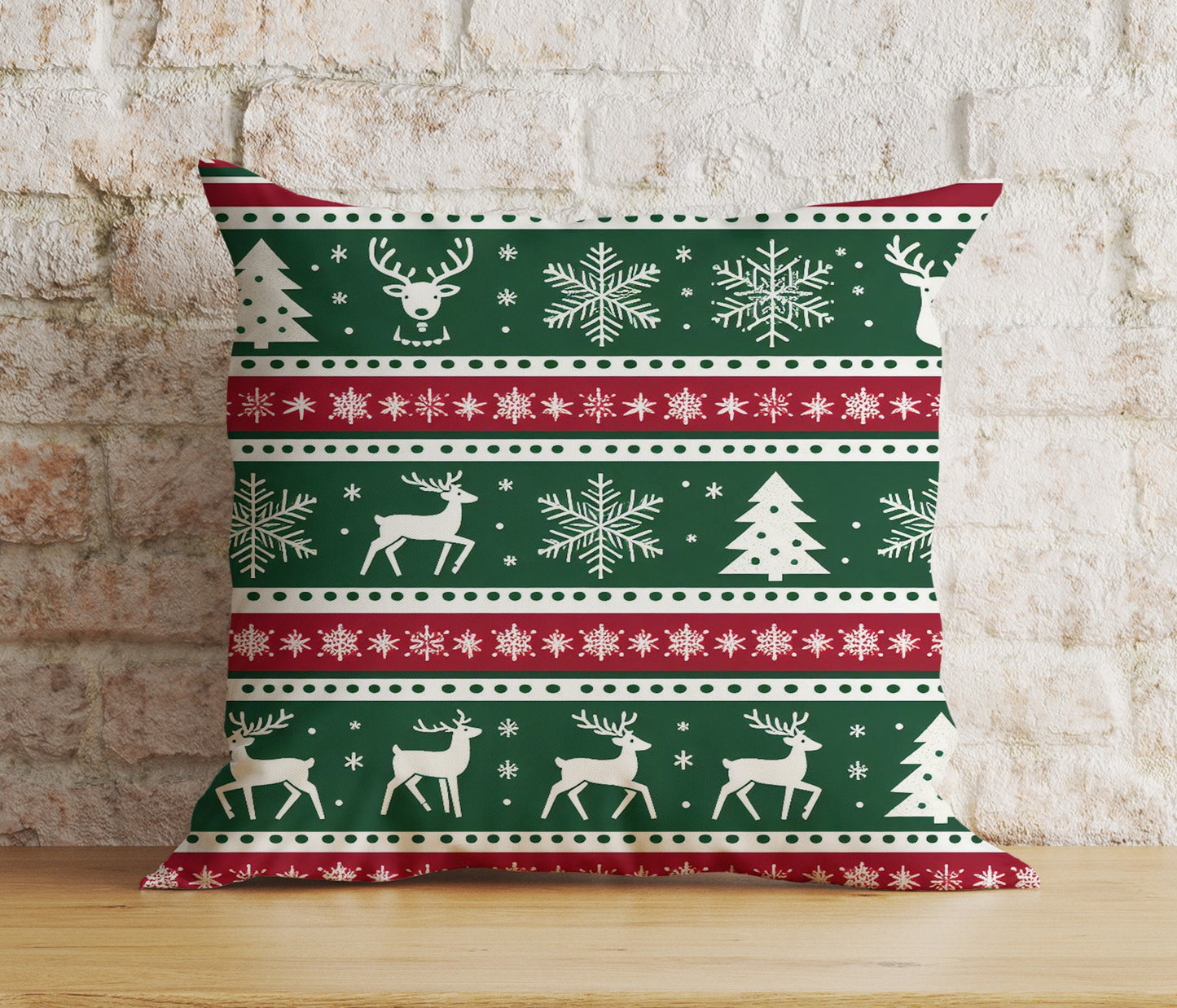 Nordic Xmas Red and Green Knitted Patterns Cushion Cover