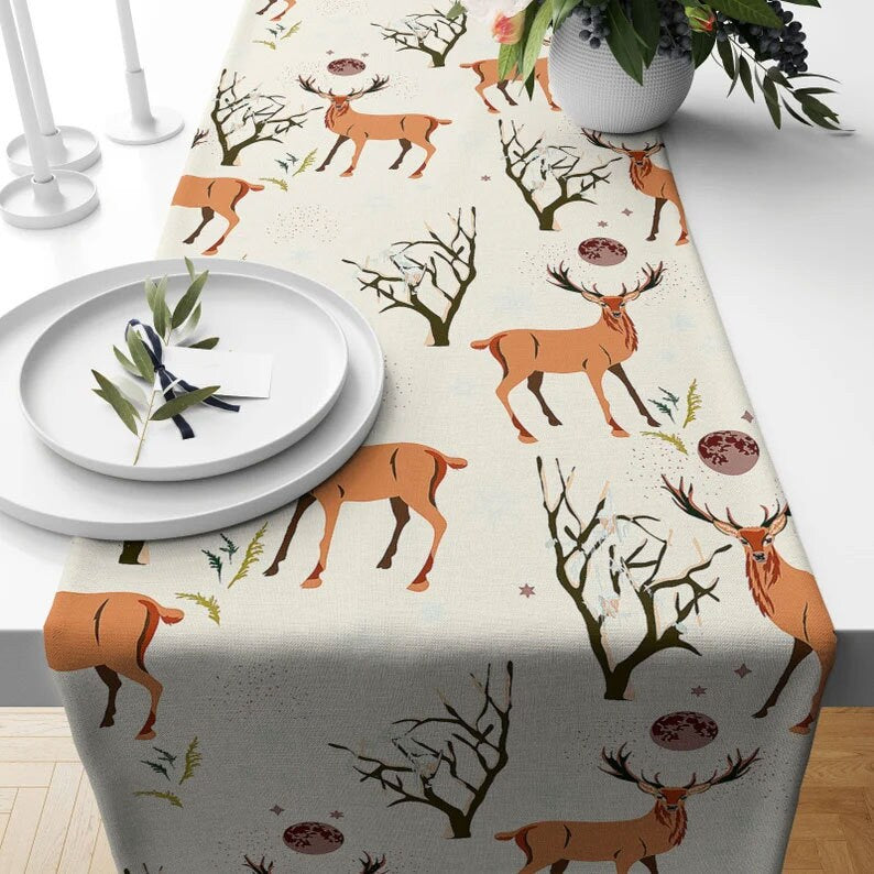 Reindeer Winter Animals Christmas Decor Table Runner