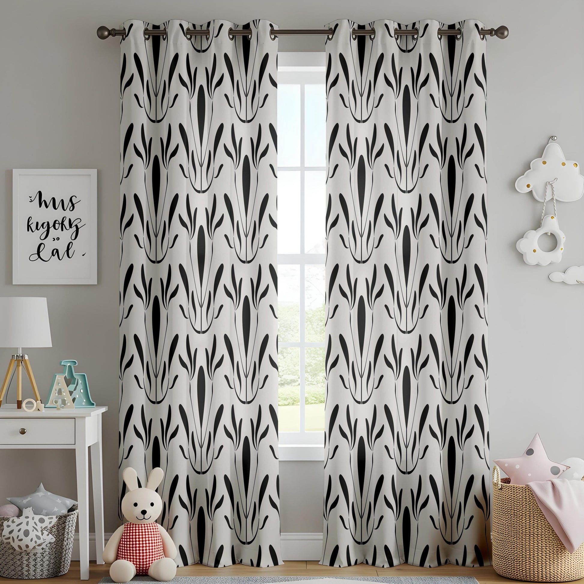 Onay Modern Black White Abstract Leaf Drapes
