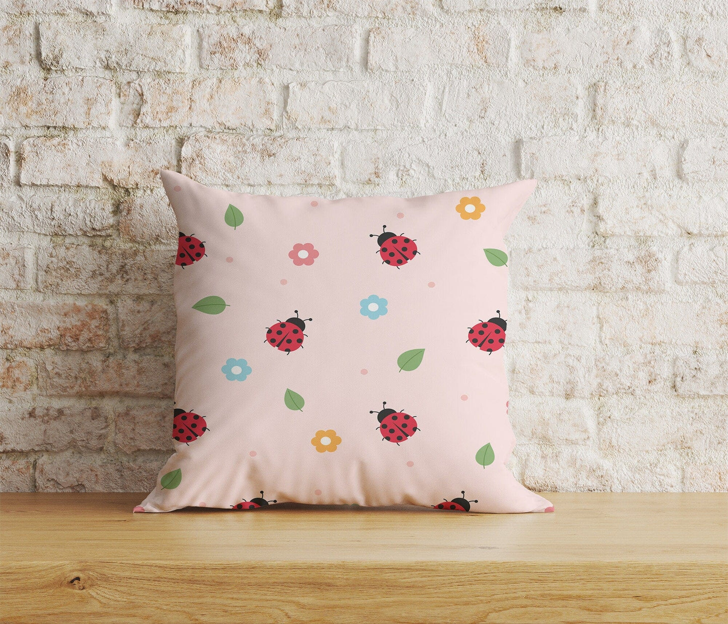 Onay Home Textile Cushion Covers 6 / 12 x 12 inch (30 x 30 cm) Double Side Ladybug Cushion Cover Red Ladybug Throw Pillow Covers