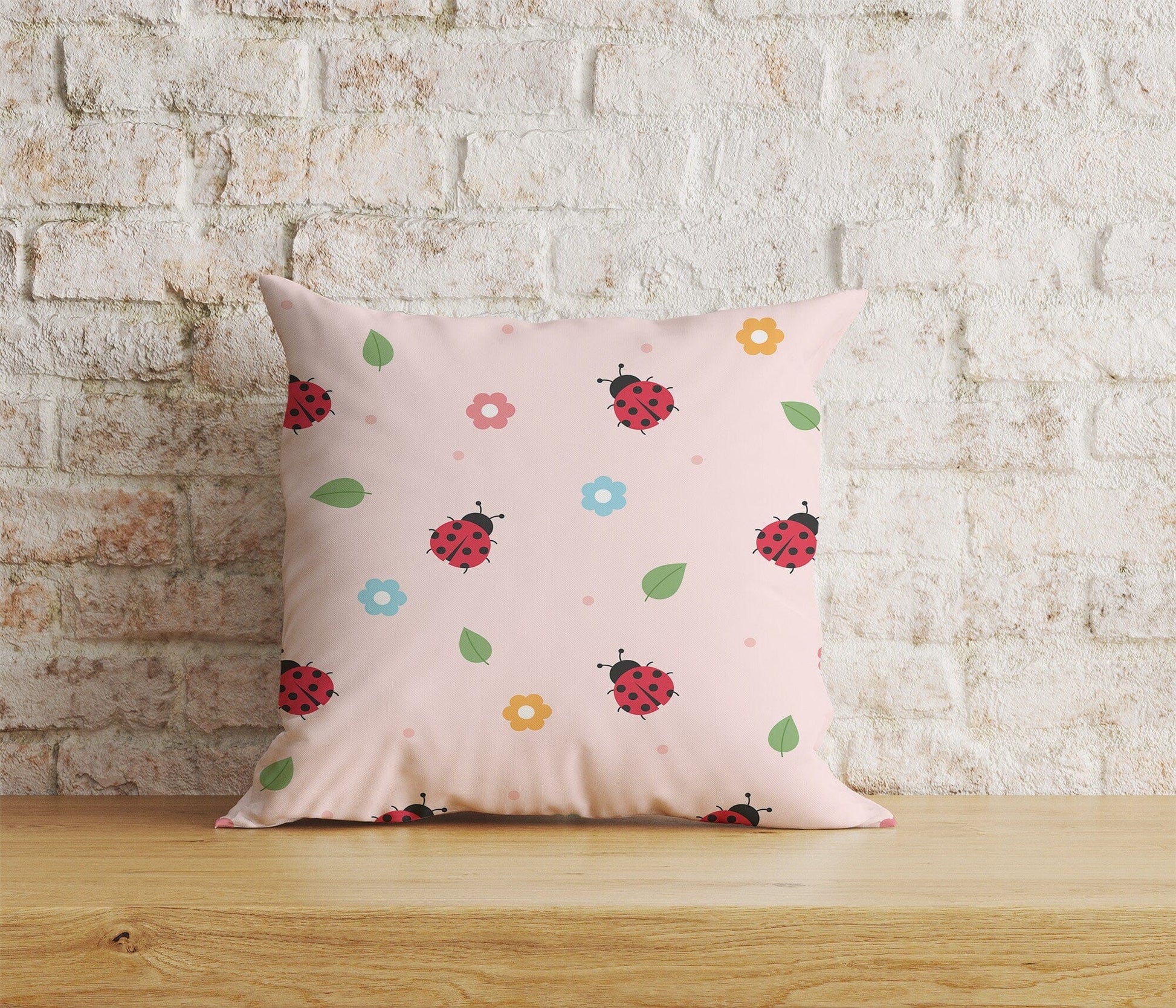 Onay Home Textile Cushion Covers 6 / 12 x 12 inch (30 x 30 cm) Double Side Ladybug Cushion Cover Red Ladybug Throw Pillow Covers