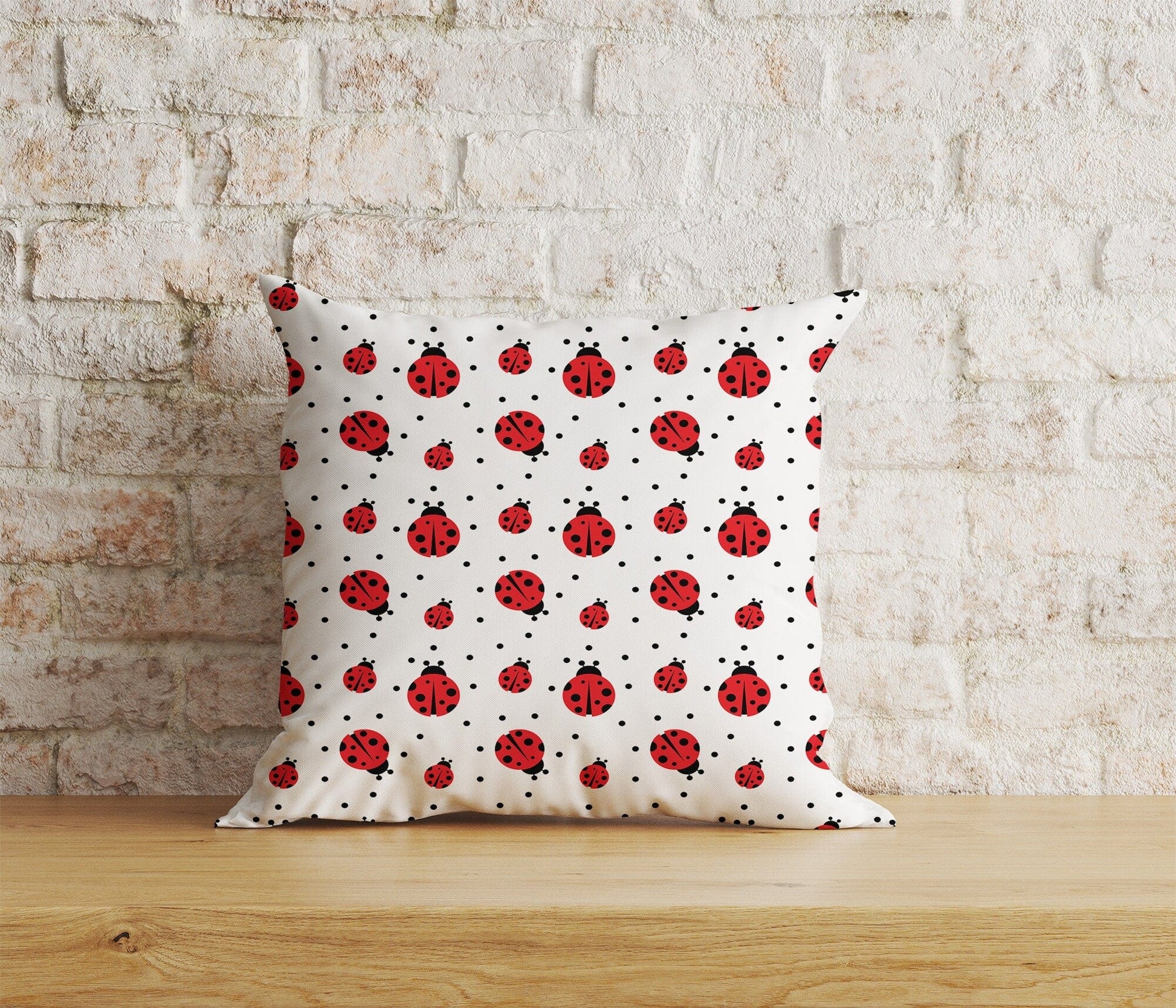 Onay Home Textile Cushion Covers 5 / 12 x 12 inch (30 x 30 cm) Double Side Ladybug Cushion Cover Red Ladybug Throw Pillow Covers