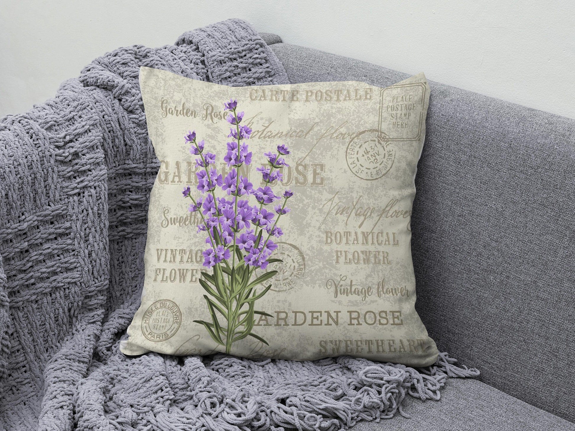Onay 3 / 12 x 12 inch (30 x 30 cm) Lavender Plant Flower Accent Lilac & Purple Cushion Cover