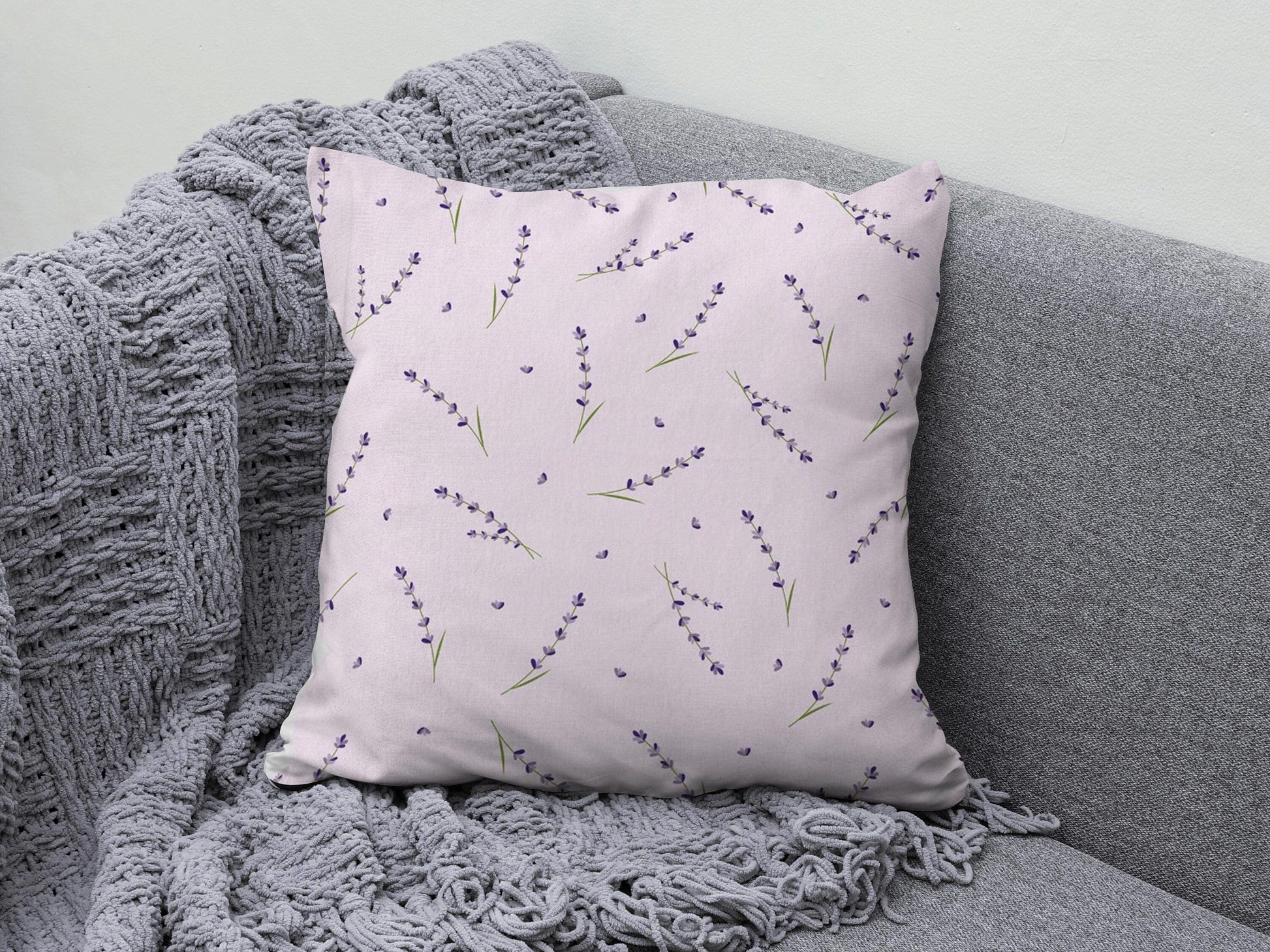 Onay 2 / 12 x 12 inch (30 x 30 cm) Lavender Plant Flower Accent Lilac & Purple Cushion Cover