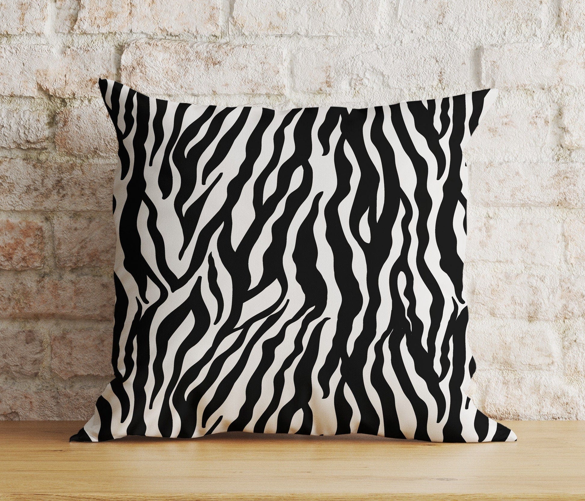 Onay 3 / 12 x 12 inch (30 x 30 cm) Zebra Print Stripe Zebra Pattern Cushion Covers